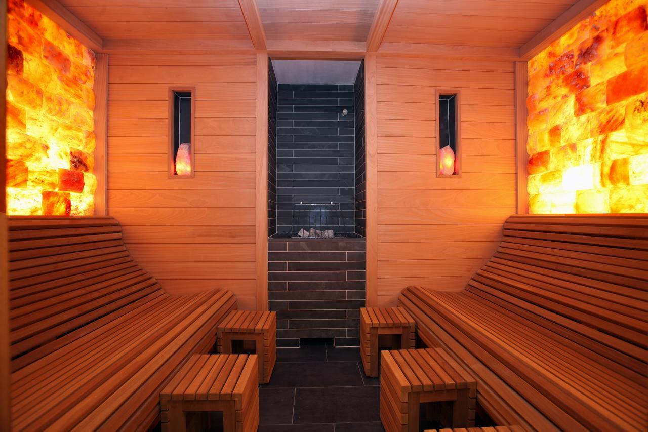 Hotel Restaurant Krone Hayna  Exteriör bild